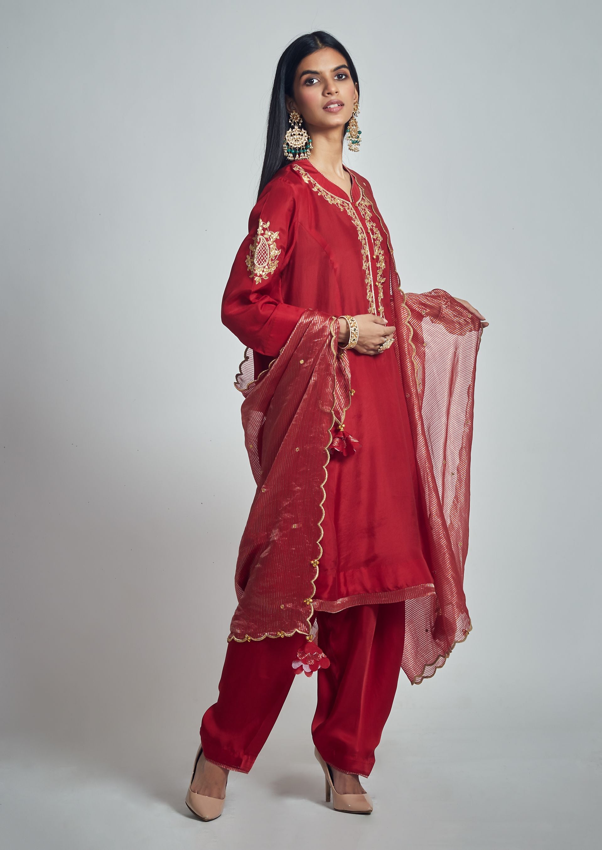 Nazish- Deep red Habutai silk embroidered ensemble