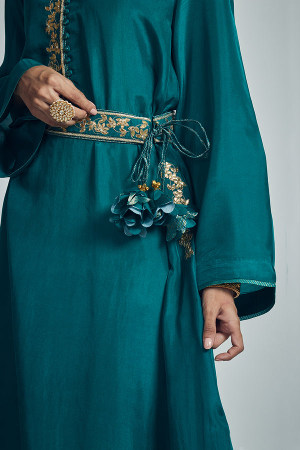 Sameenah- Emerald green Habutai silk waist belt