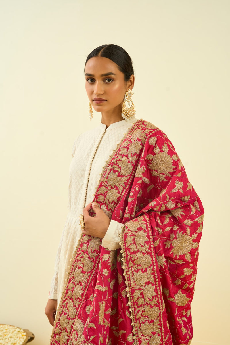 Rani Hotpink Floral Tilla Embroidery Odhni