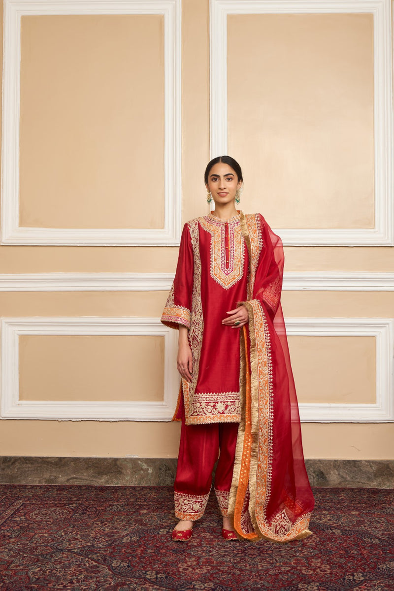 red punjabi dress for women Embroidered Georgette Punjabi Suit in Red