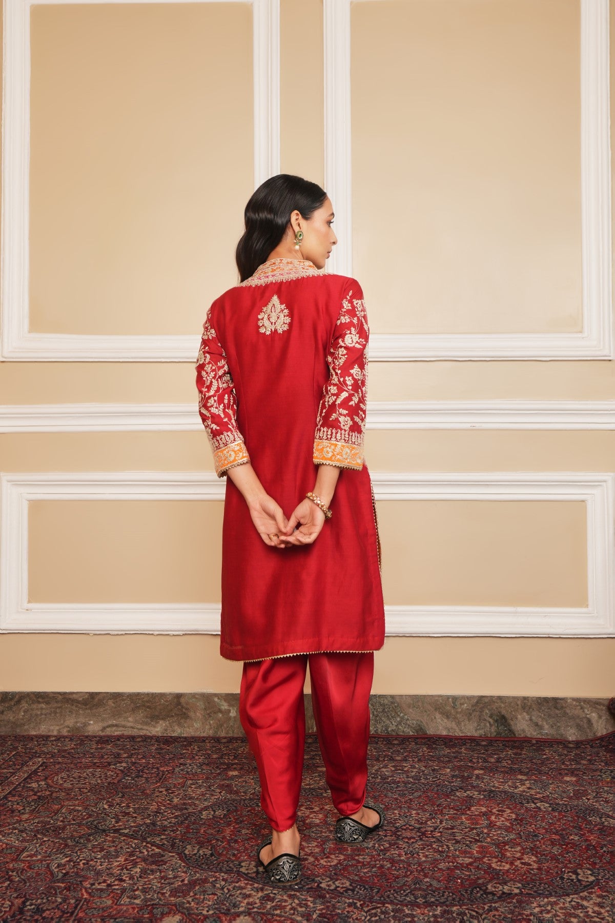 MEHNOOR - DEEP RED KURTA WITH DHOTI