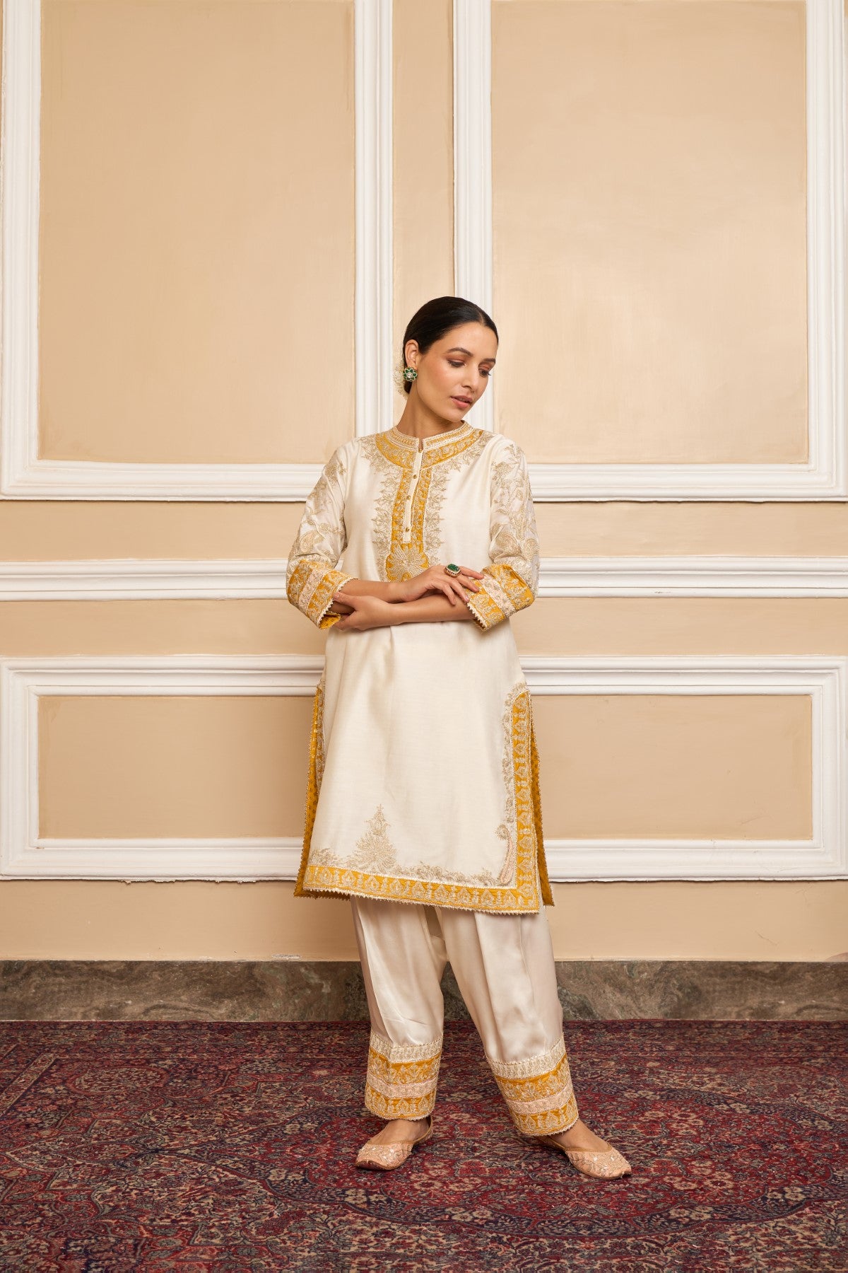 RESHAM - DAISY IVORY SHORT KURTA WITH SALWAR AND DUPATTA