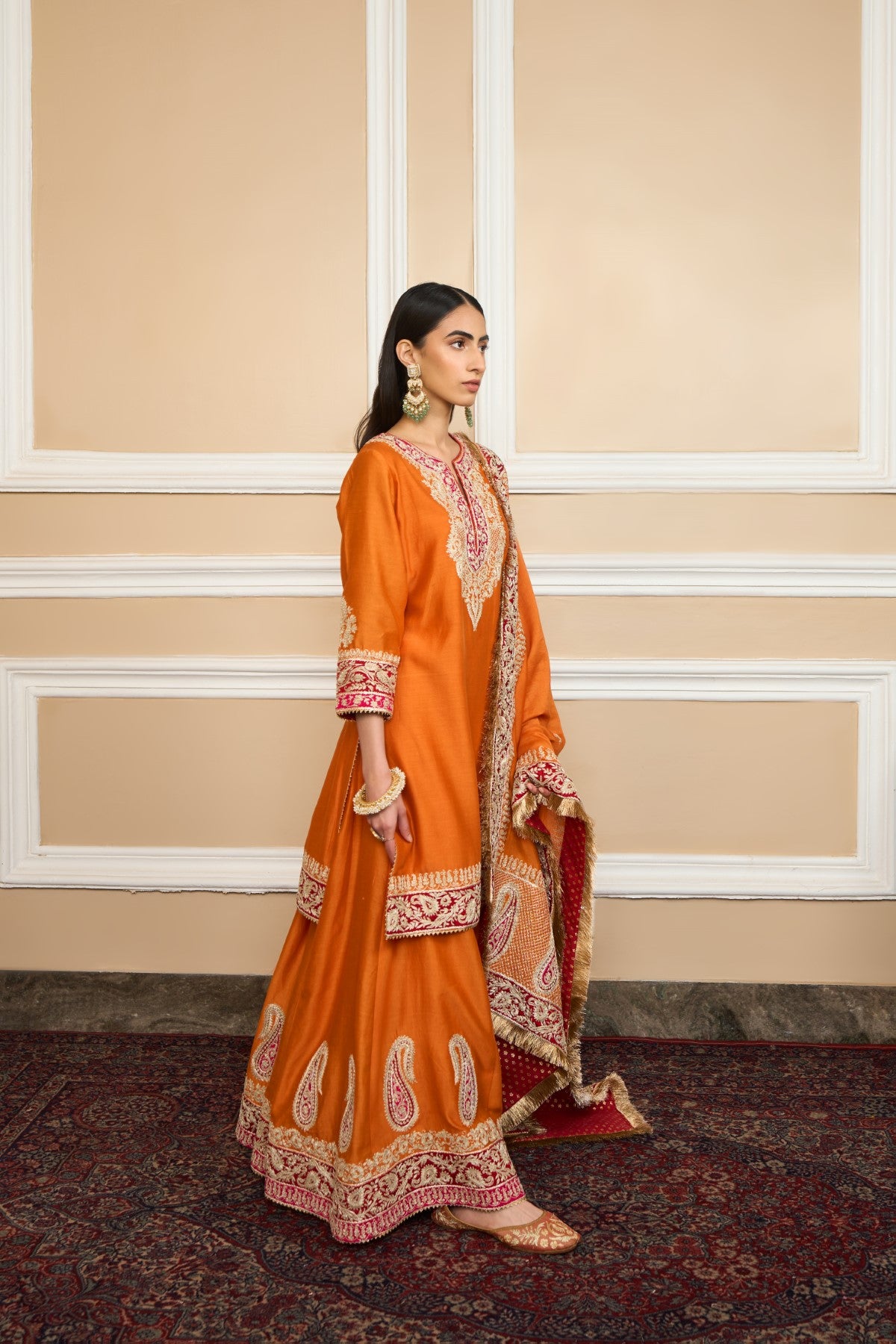 AMIRA - ORANGE SHORT KURTA WITH SHARARA AND ODHNI