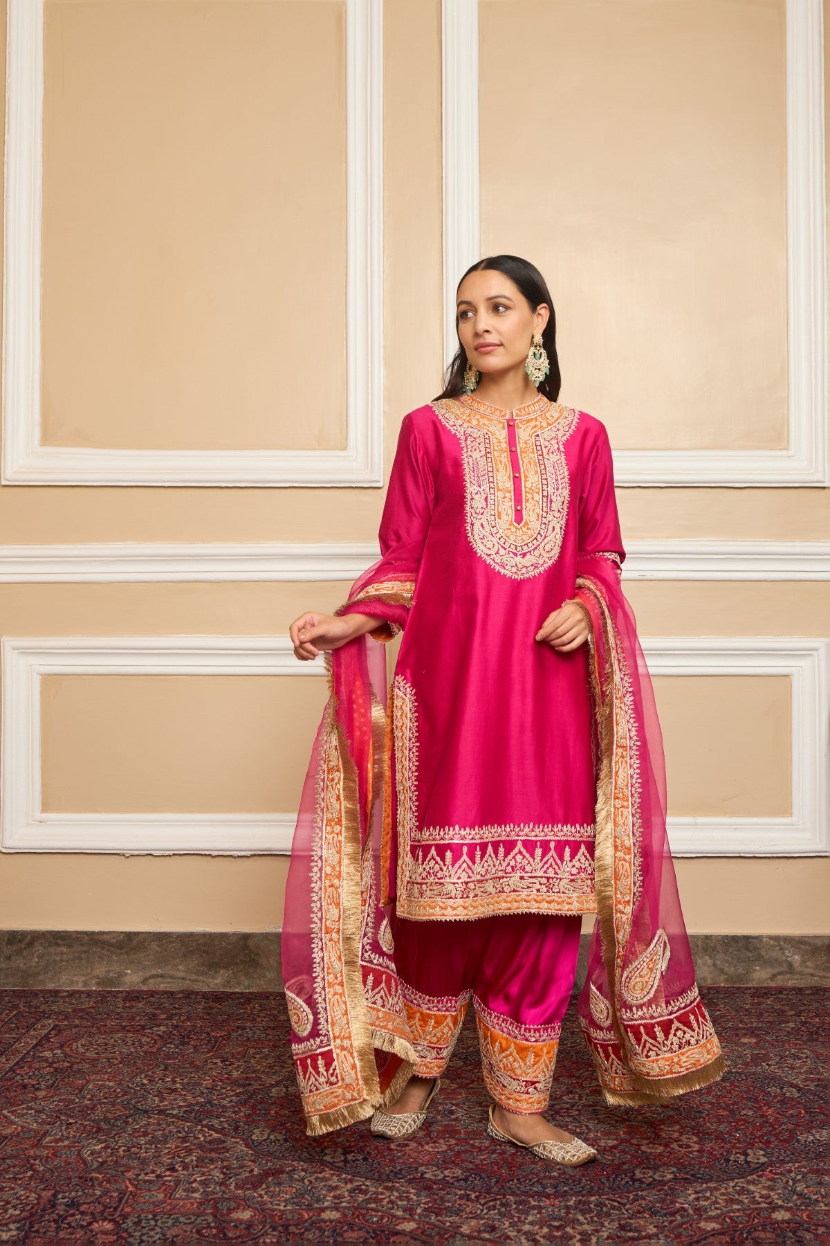 AFSAANA - HOTPINK SHORT KURTA WITH SALWAR AND DUPATTA