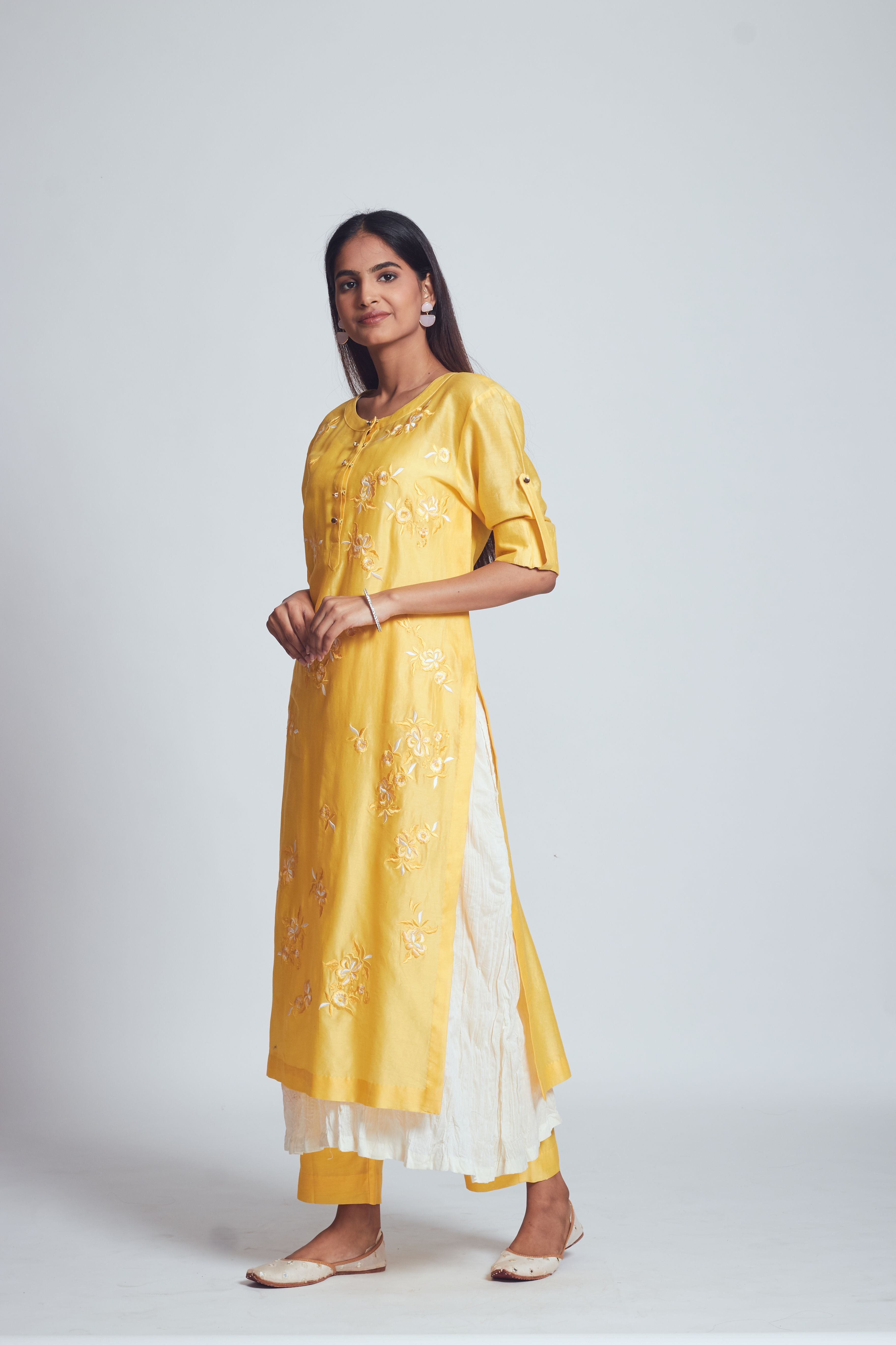 Fazna - Lemony Yellow Silk Embroidered Set