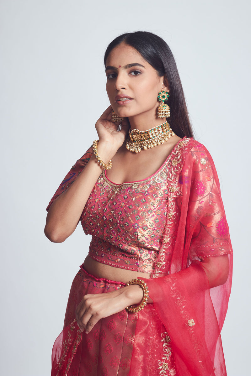 Stylebuzz: Checkout Shivangi Joshi's Majestic Maroon Reception Look From  Yeh Rishta Kya ...