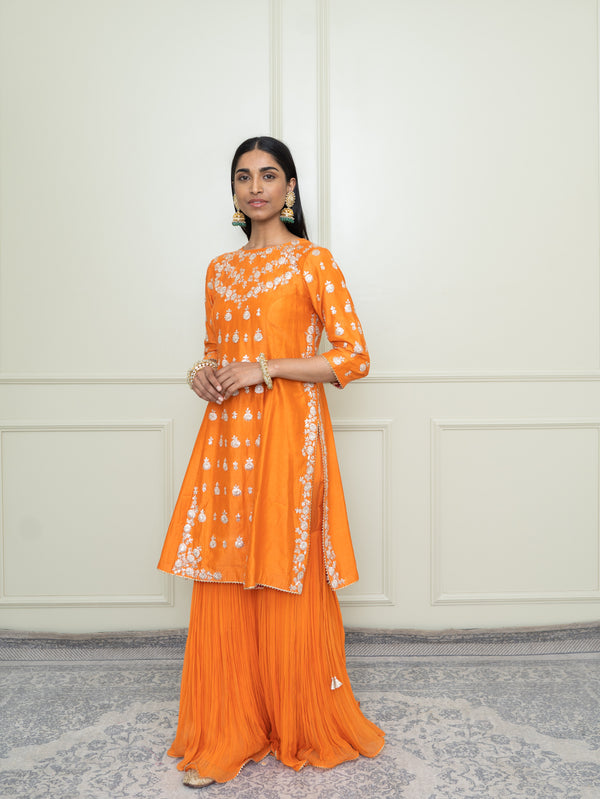 Shahira-Pumpkin Orange Tilla Embroidered Kurta Set