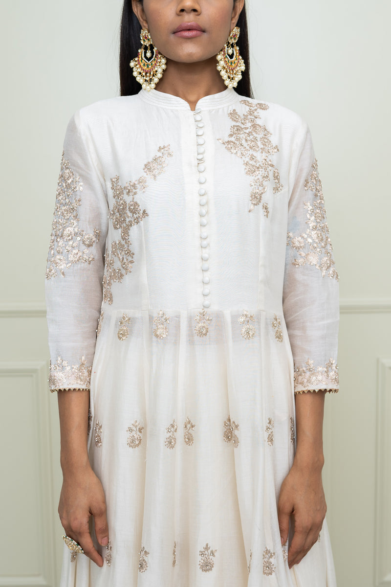 Taveshi-Daisy Ivory Pearl Embroidered Anarkali Set