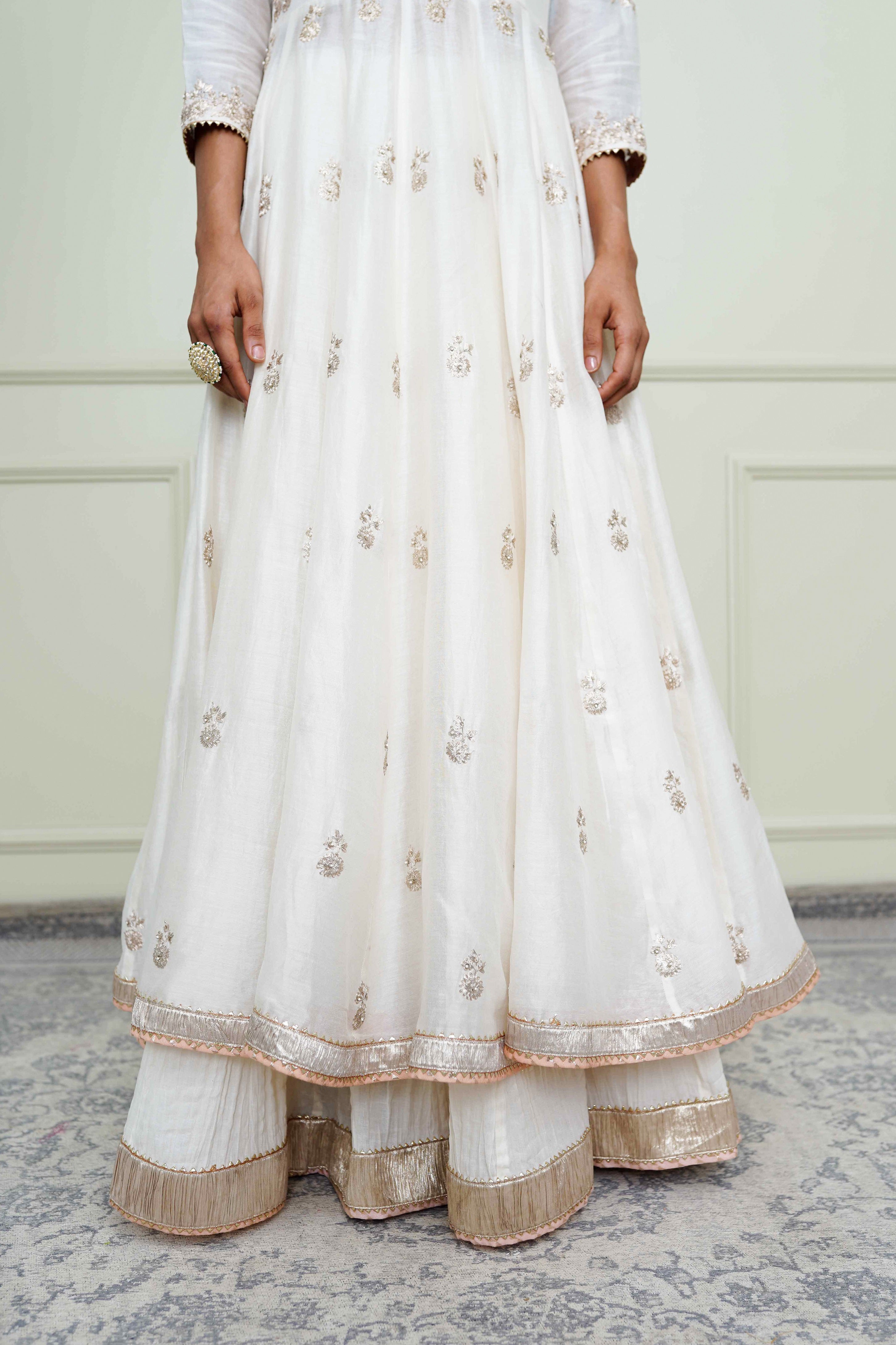 Taveshi-Daisy Ivory Pearl Embroidered Anarkali Set